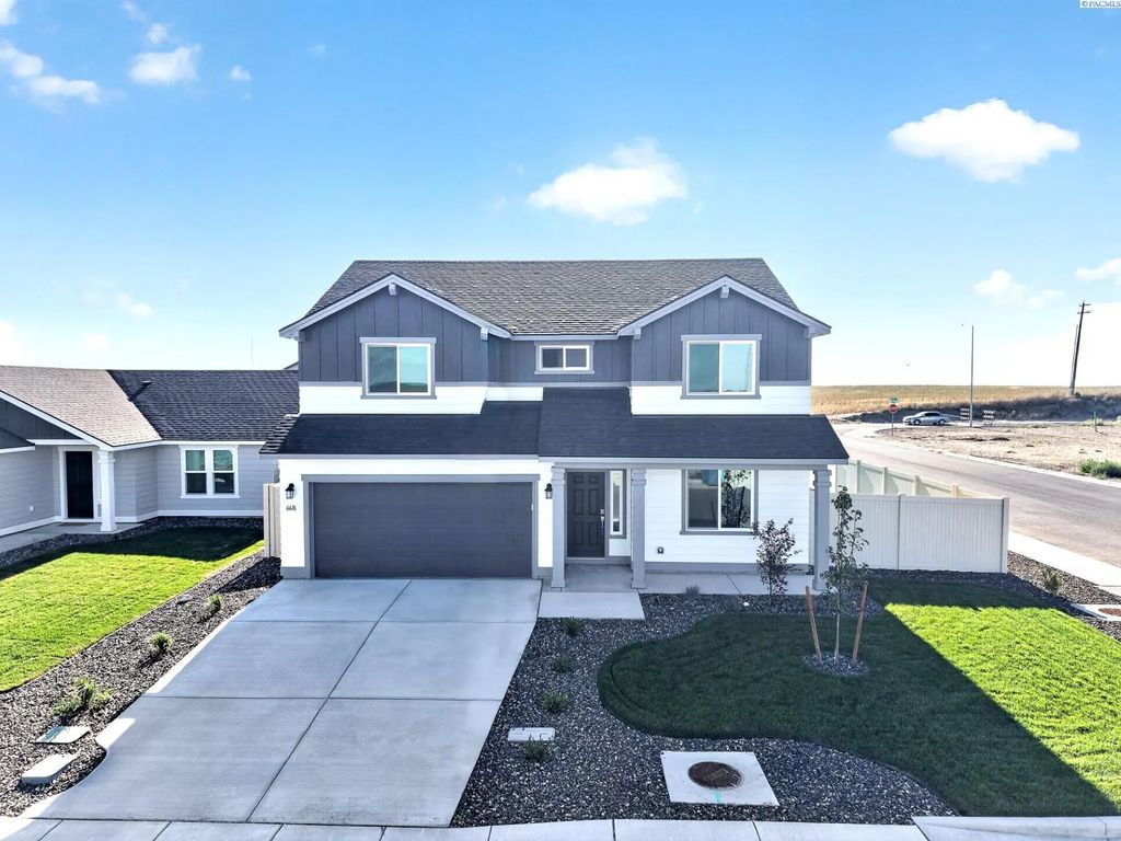 6616 Desert Ridge Ln., Pasco