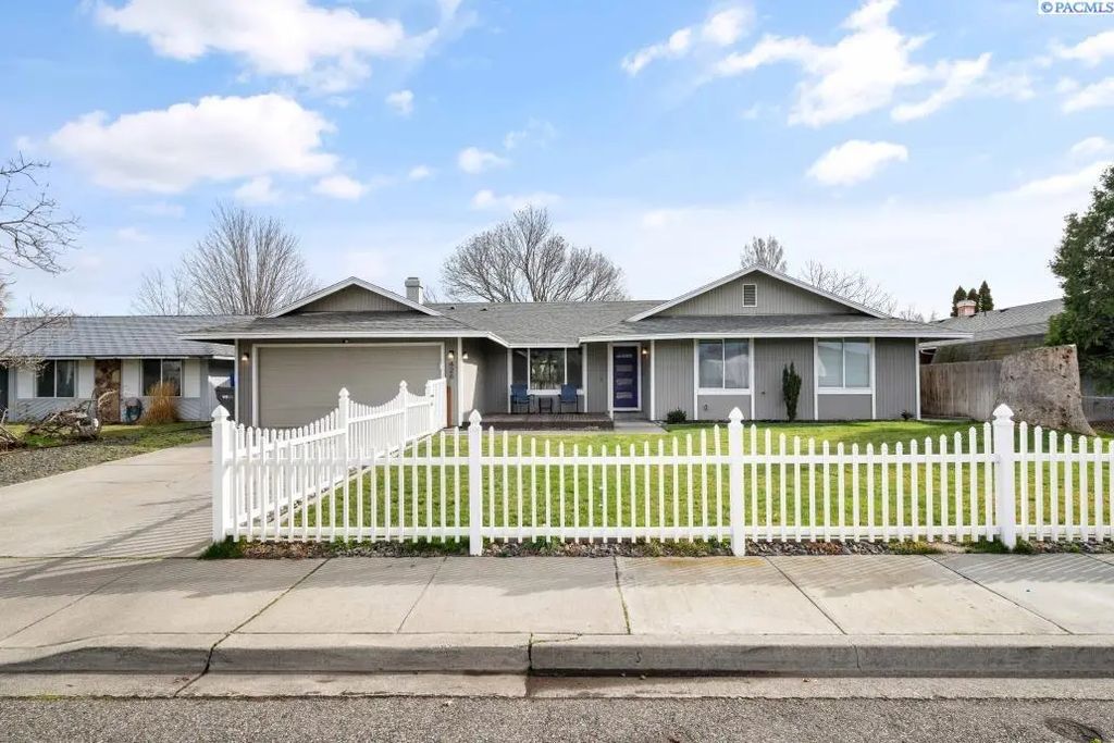 426 N Louisiana St, Kennewick