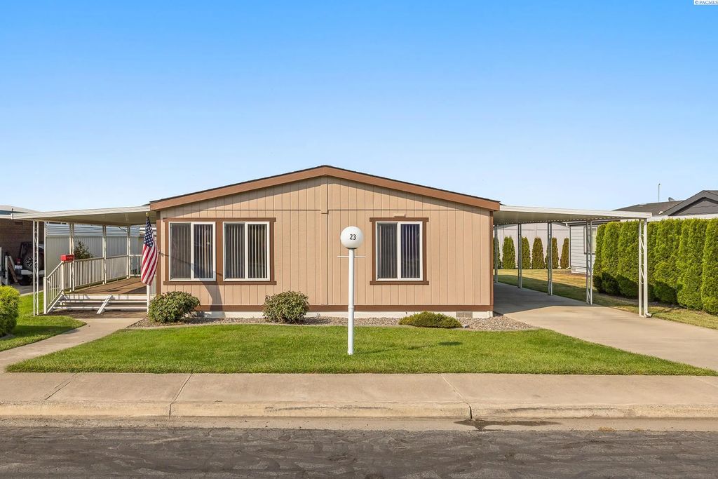 312 S Columbia Center Blvd. #23 23, Kennewick