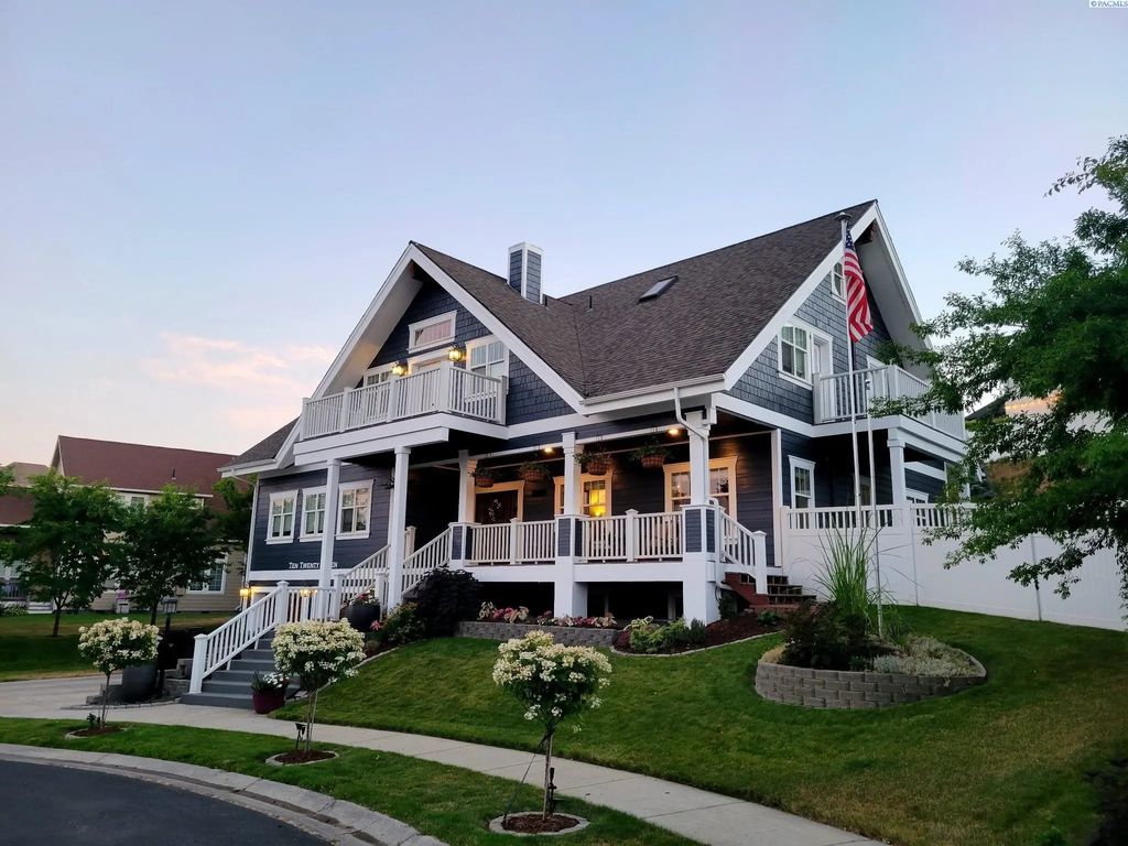 1027 Sw Ryan Ct, Pullman