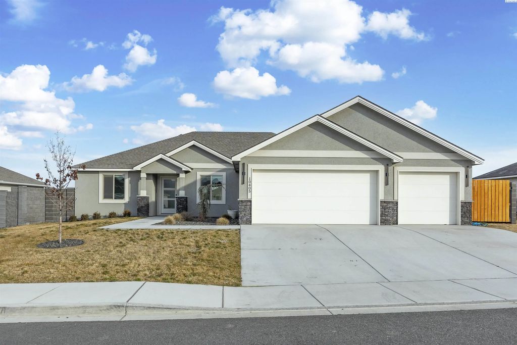 10405 Silverbright Drive, Pasco