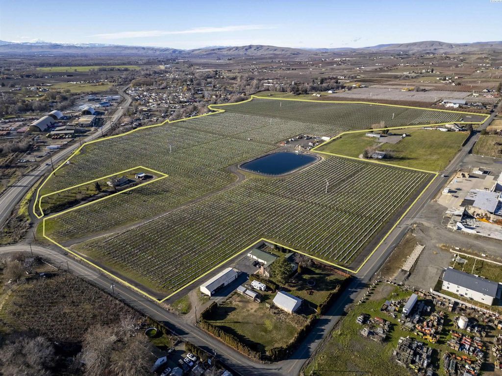 120 Barbee Rd, Zillah