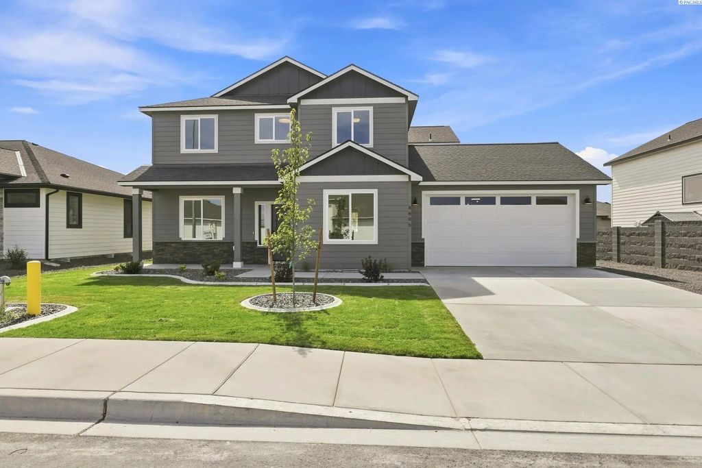 8806 Dusty Maiden Dr, Pasco
