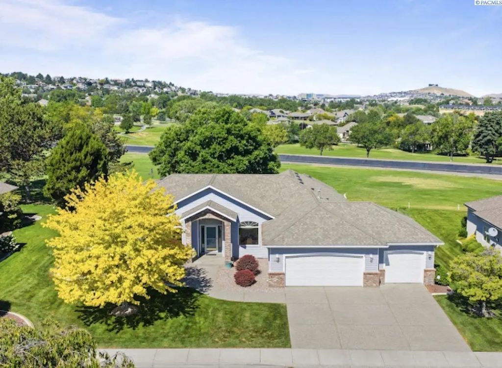 3632 S Green St., Kennewick