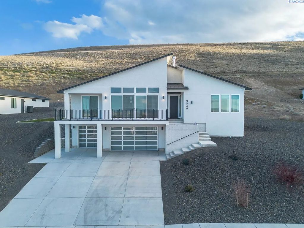 5249 S Quincy Place, Kennewick