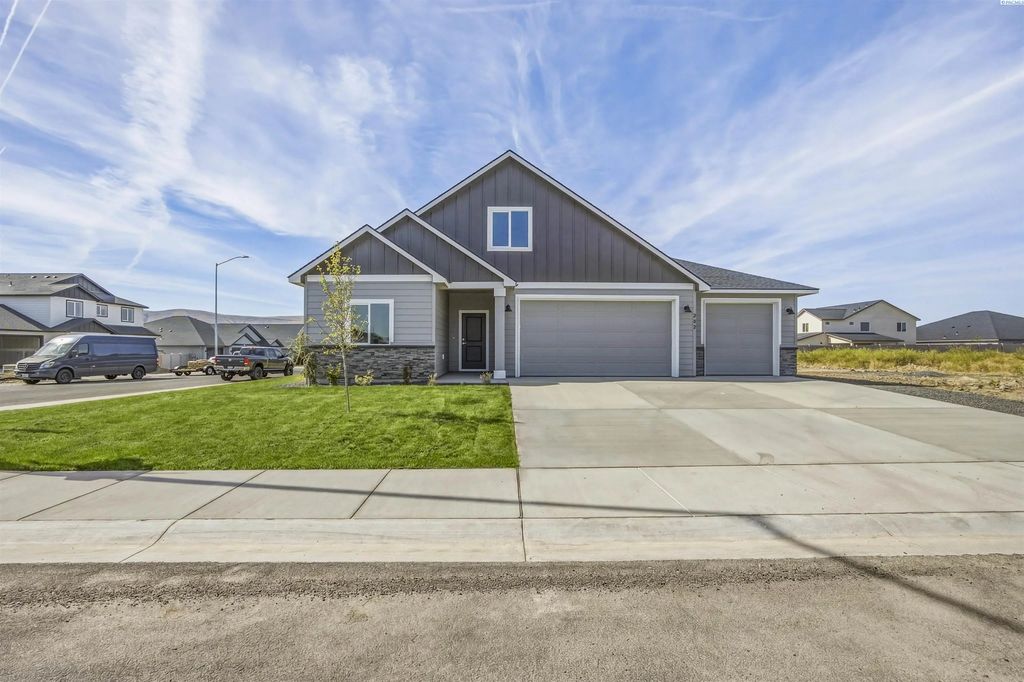 202 Packer St, Prosser