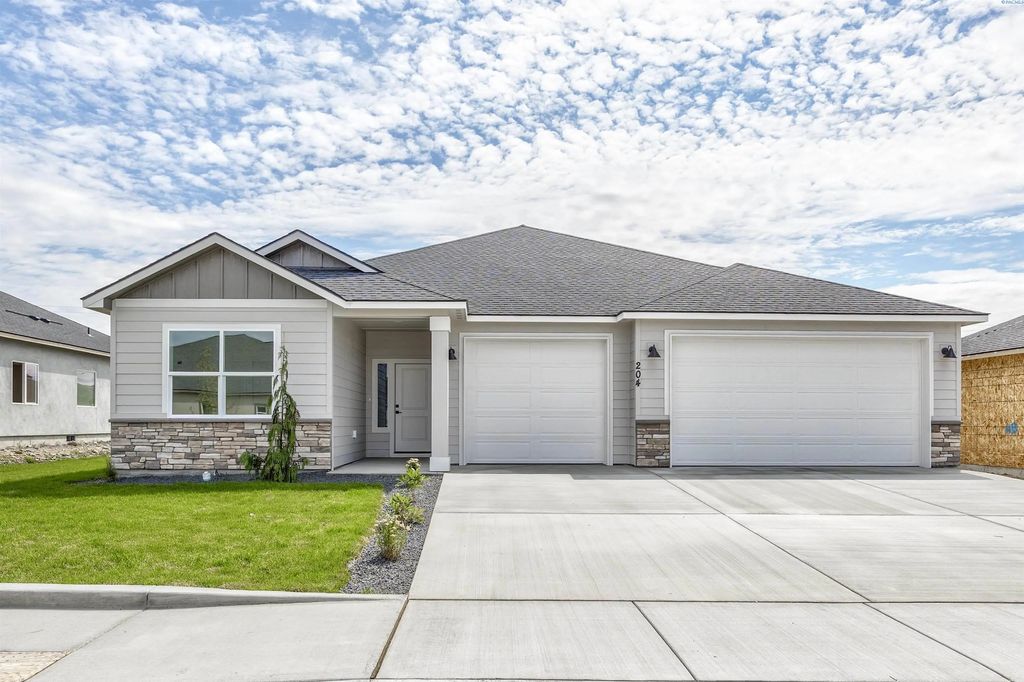 204 Scott Rd, Prosser