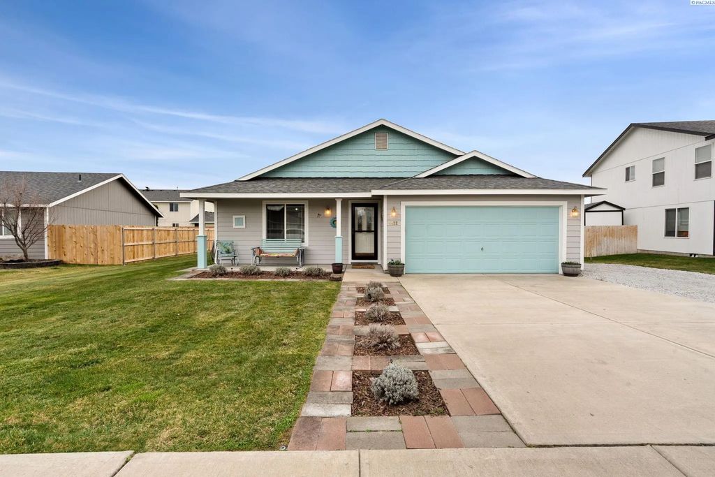 4422 Kubota Ln, Pasco