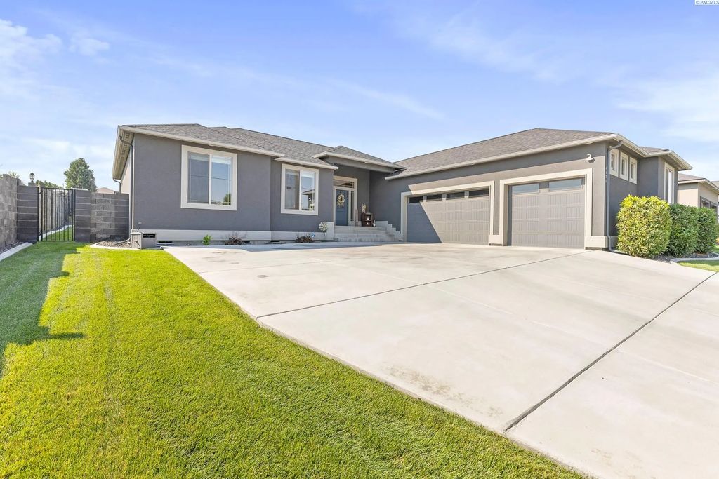 4421 Rosencrans Rd, West Richland