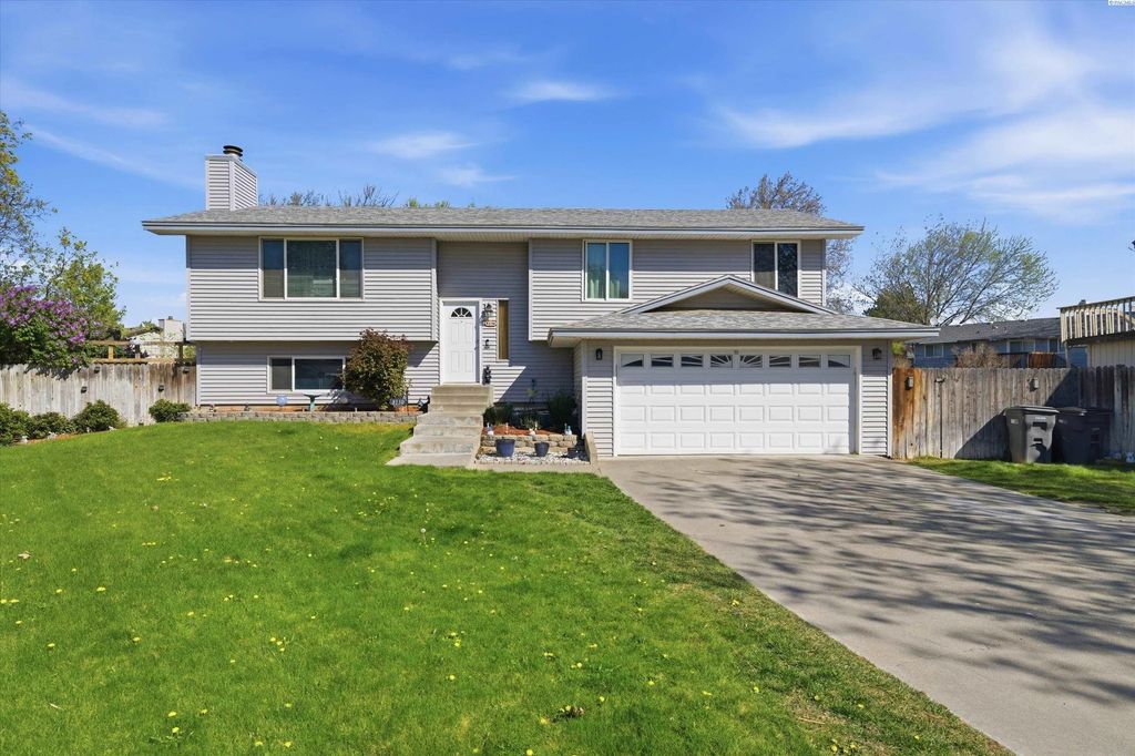 8130 W Entiat Pl, Kennewick