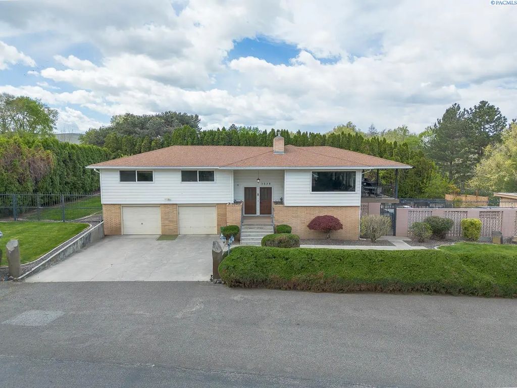 3628 S Date Street, Kennewick