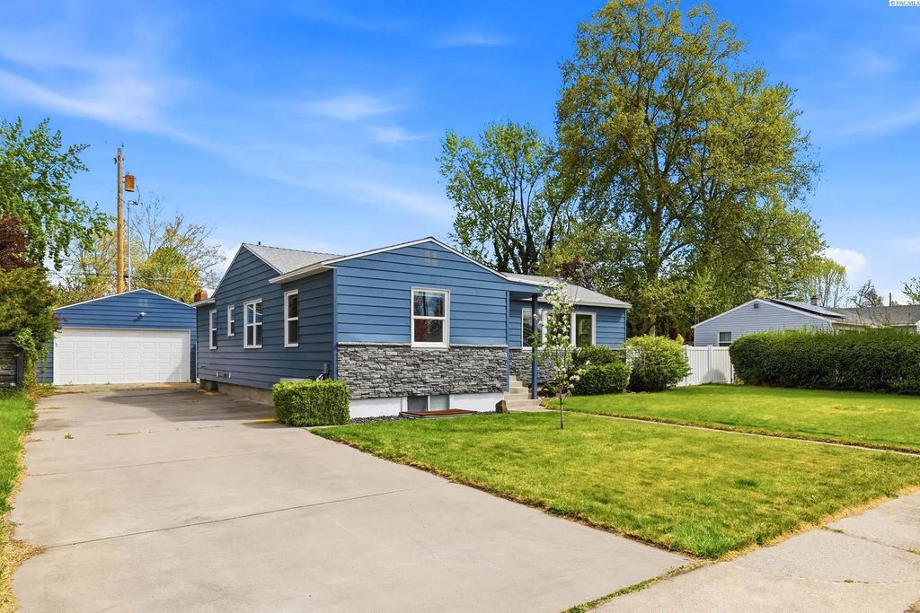 82 Hodges Ct., Richland