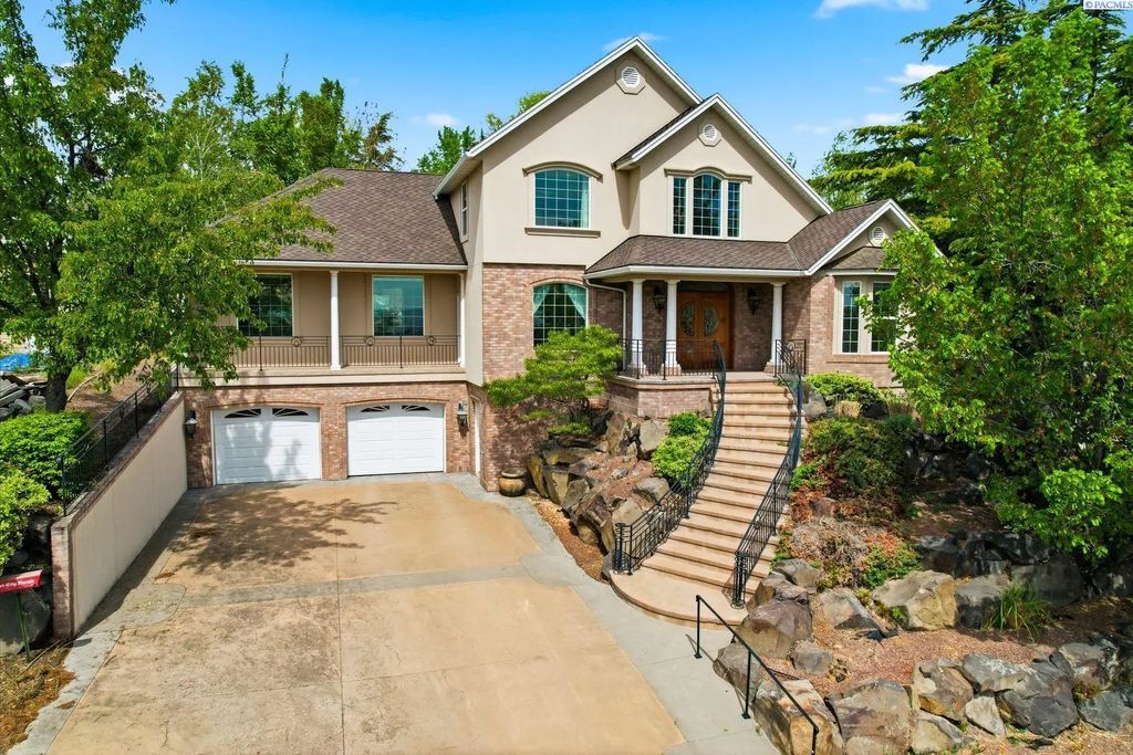 1310 Country View Ct, Sunnyside