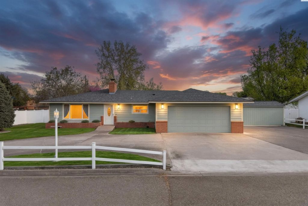 4313 W Agate St, Pasco