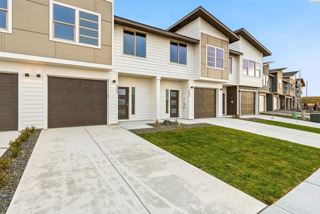 4609 Road 114, Pasco