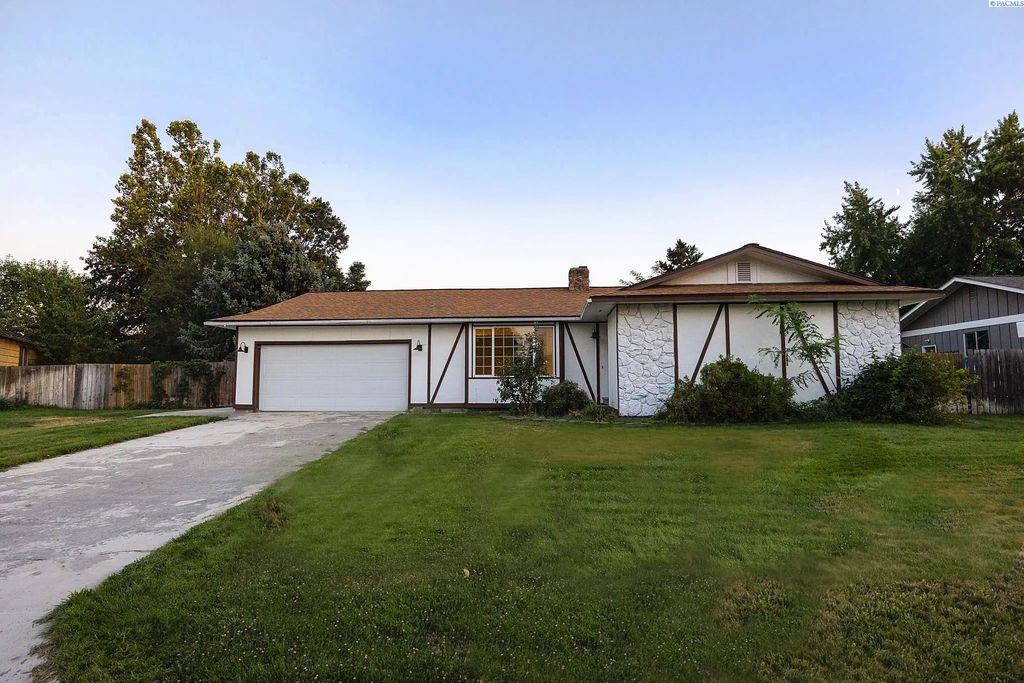 5015 W 6th Pl, Kennewick