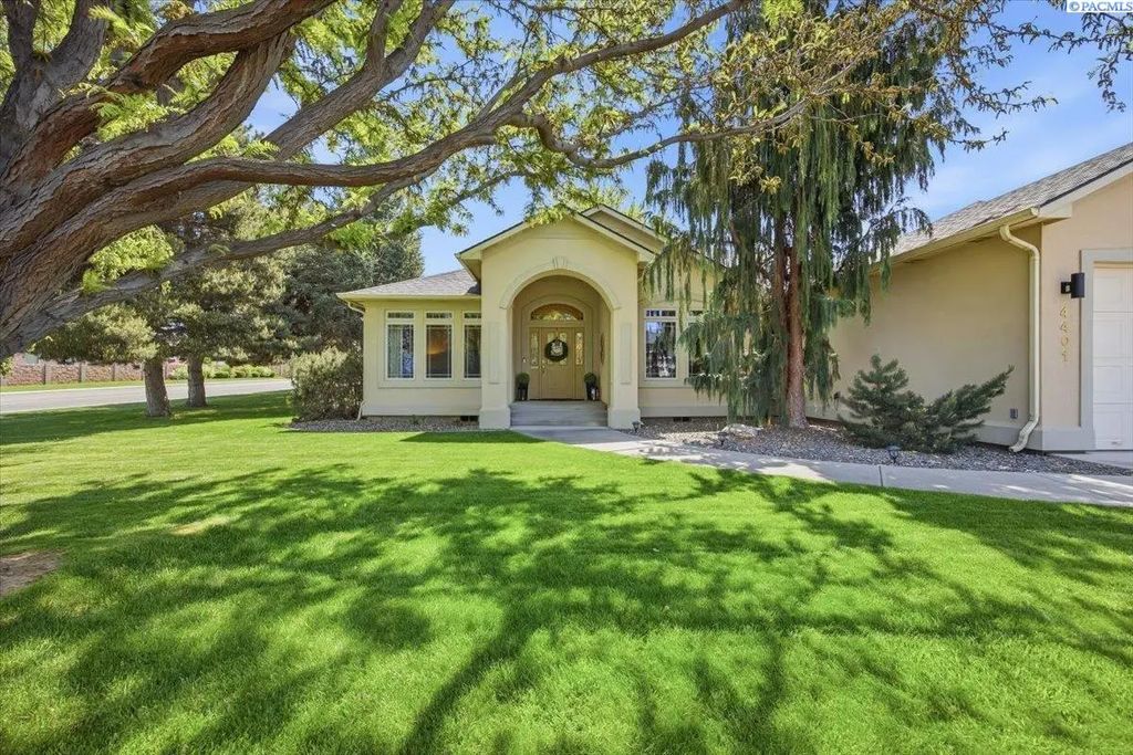 4401 W 19th Ave., Kennewick