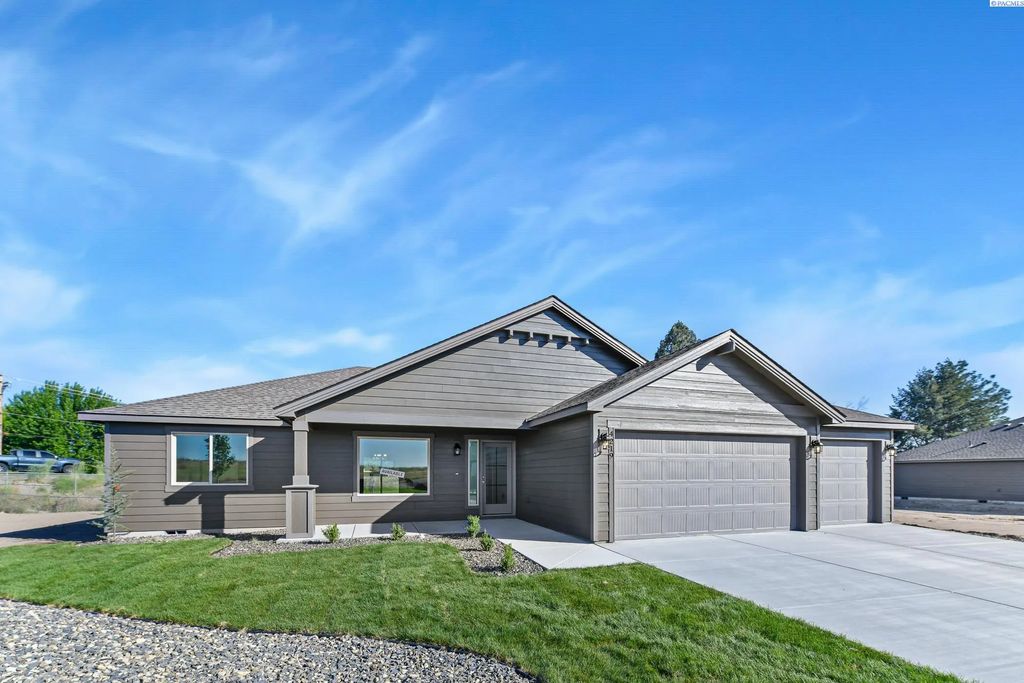 4219 Road 104, Pasco