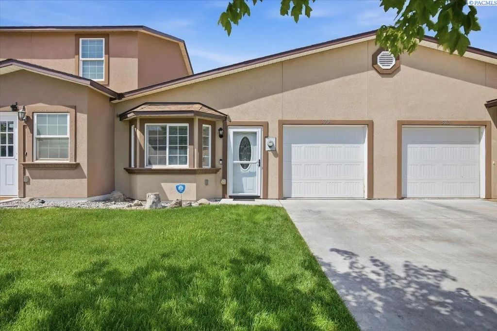 579 Grant Street, Kennewick