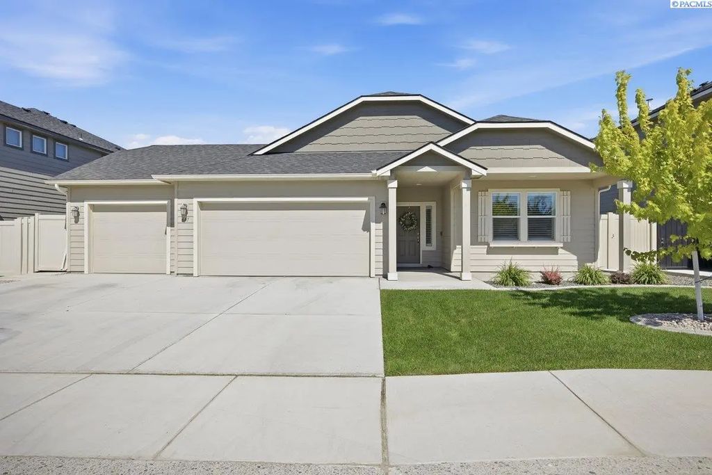 647 Marysville Way, Richland