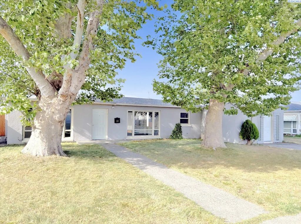 309 E 2nd Ave, Kennewick
