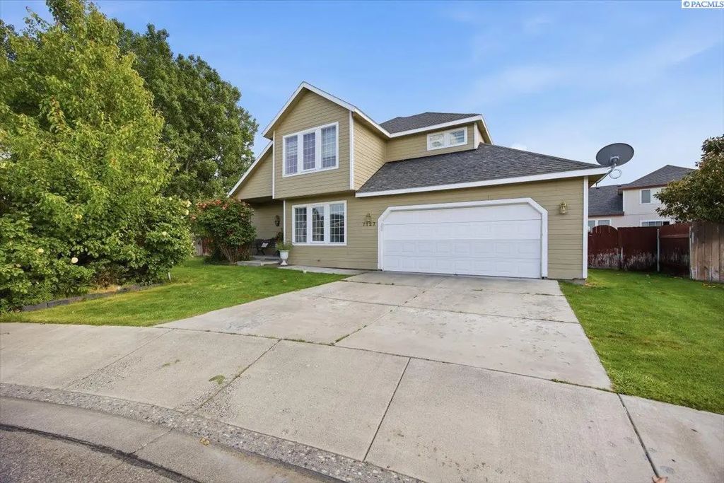 7127 W 2nd Pl, Kennewick