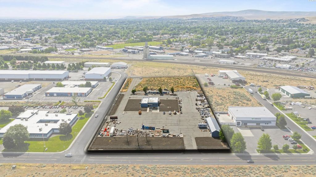 480 N Roosevelt Street, Kennewick