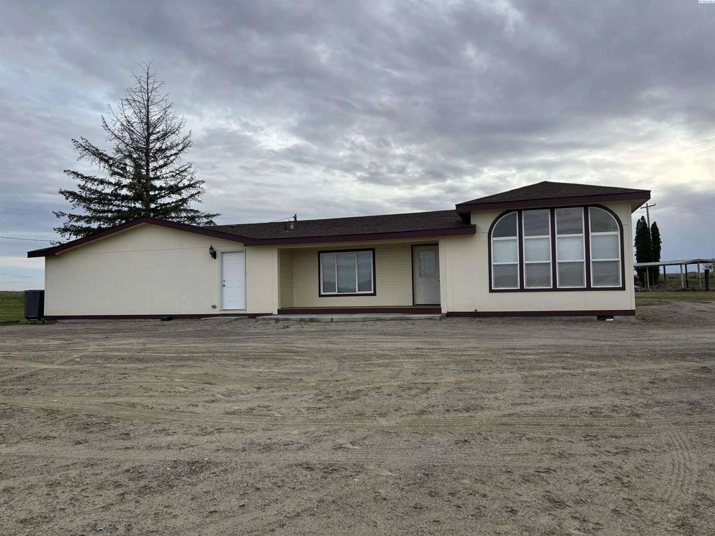 5803 Taylor Flats Rd, Pasco