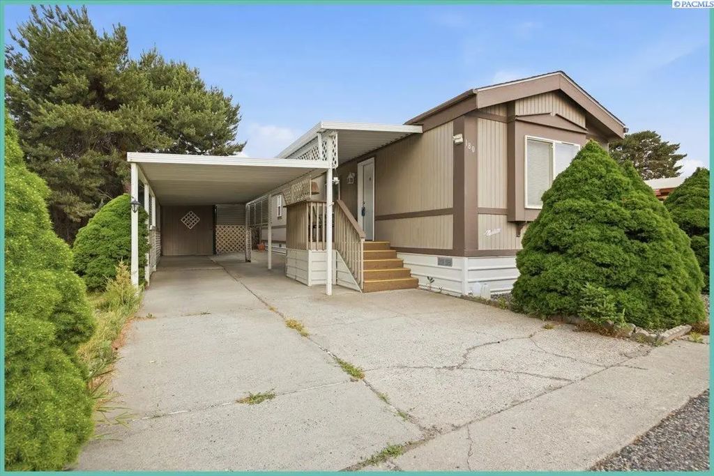 3324 W 19th Ave #180 180, Kennewick