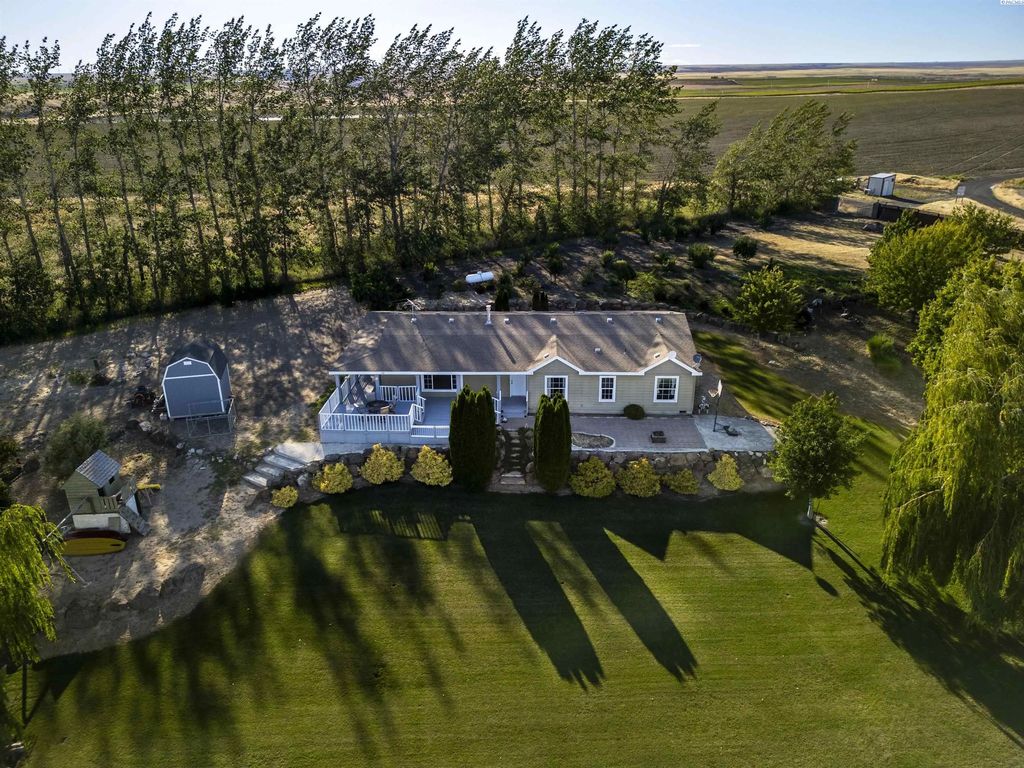 20 Daniels Road, Prosser