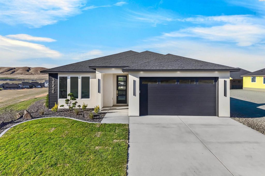 3556 Nuthatch St, Richland