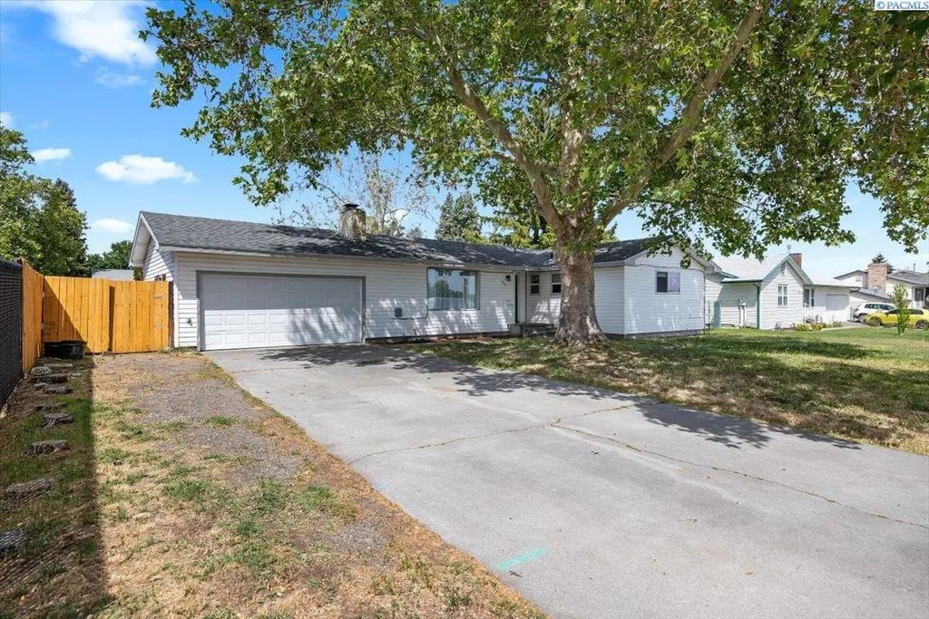 1807 Stevens, Richland