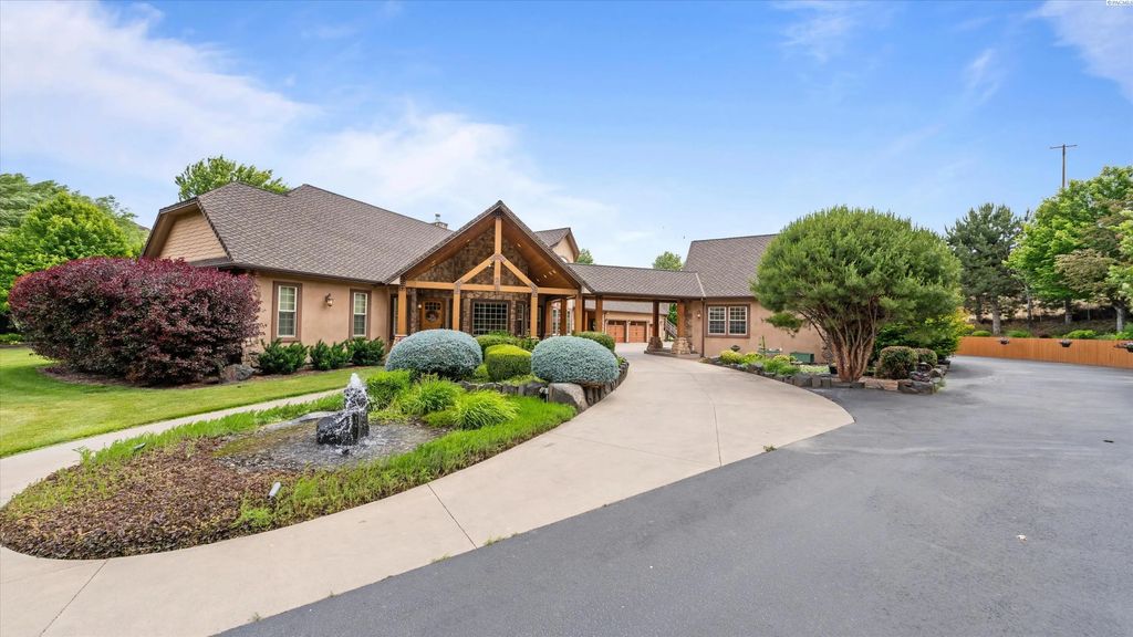 219 Highway 261, Dayton