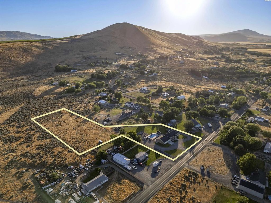 43705 E Red Mountain Rd, Benton City