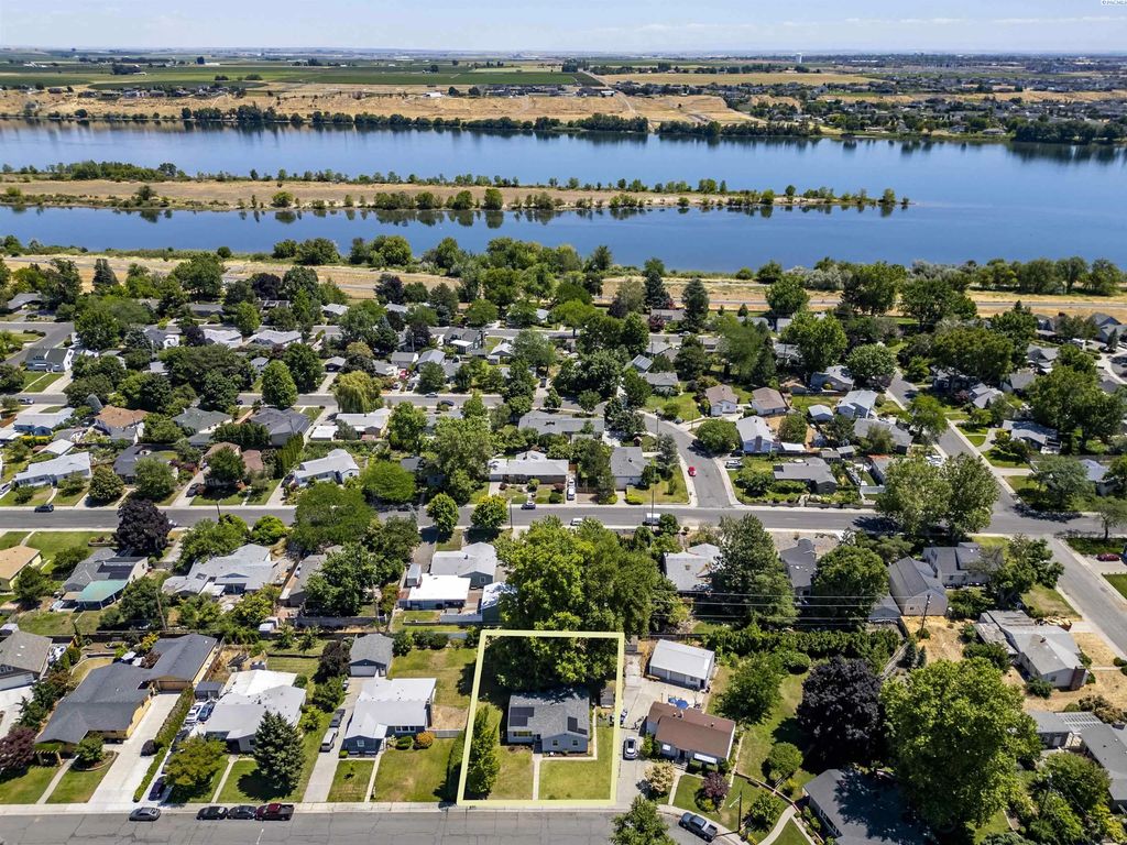 80 Hodges Court, Richland