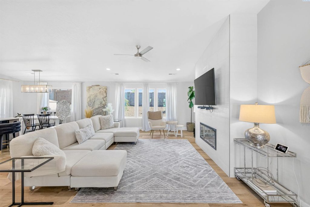 10614 Chinook Drive, Pasco
