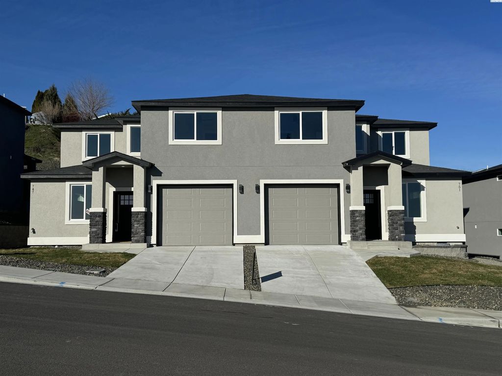 822 Rio Vista Loop Lot40, Richland