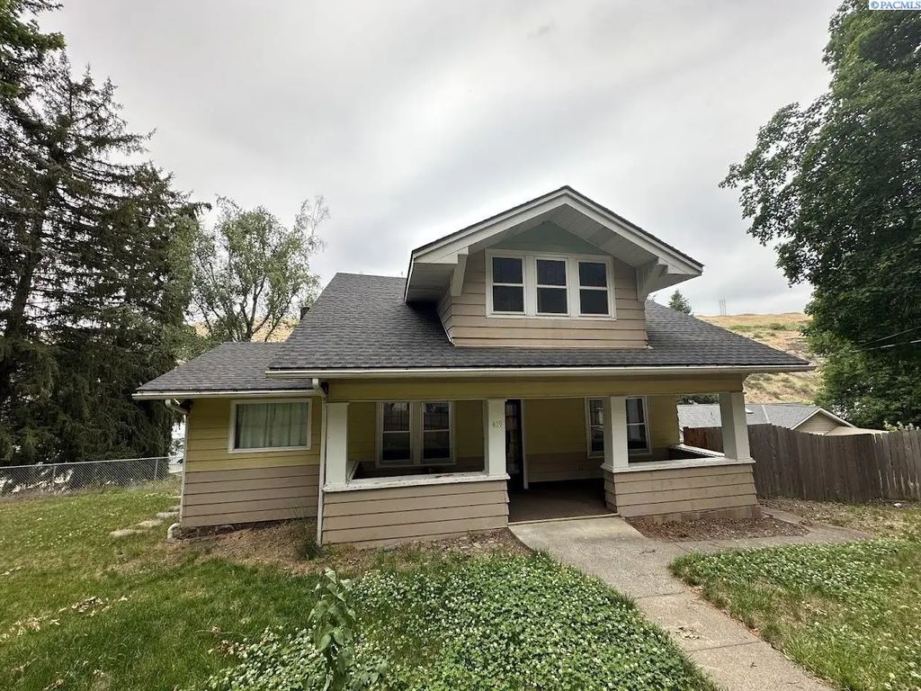 419 E Upper A, Colfax