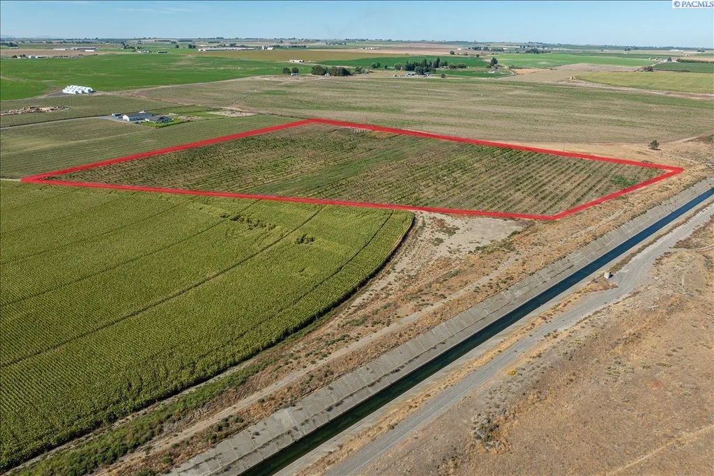 Nka (parcel #124430076), Pasco