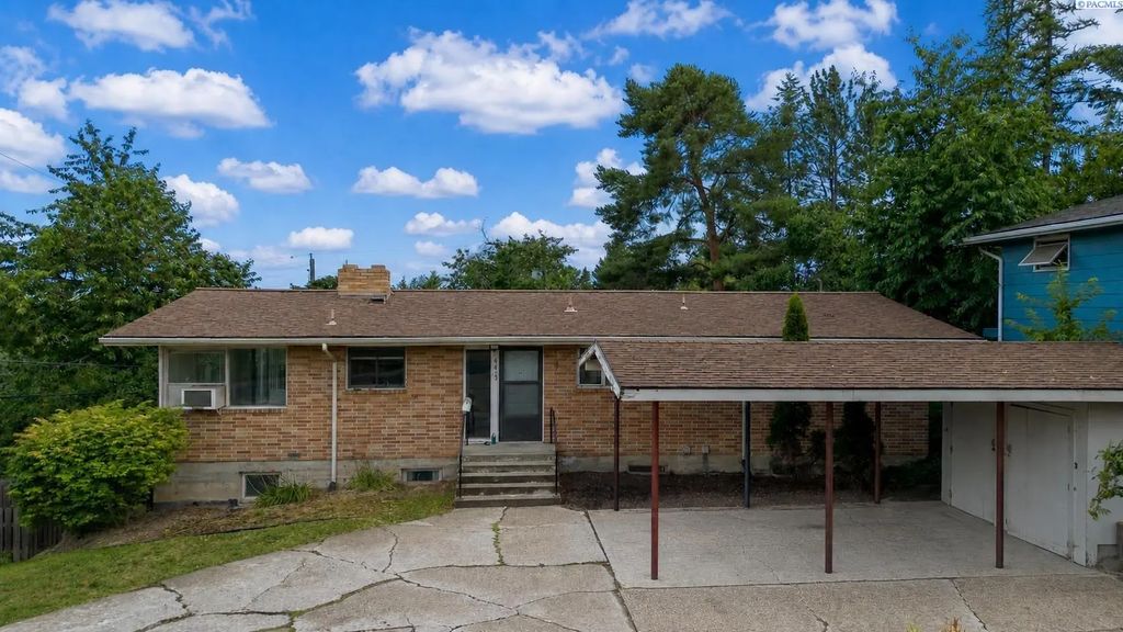 445 Nw Darrow St., Pullman