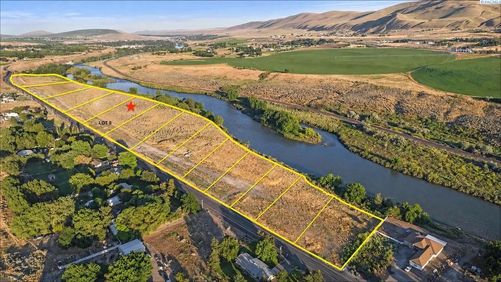 16457 W Old Inland Empire Hwy [lot 9], Benton City