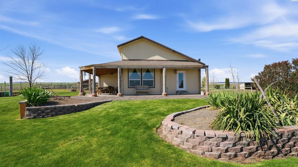 19397 Cloverland Rd, Asotin