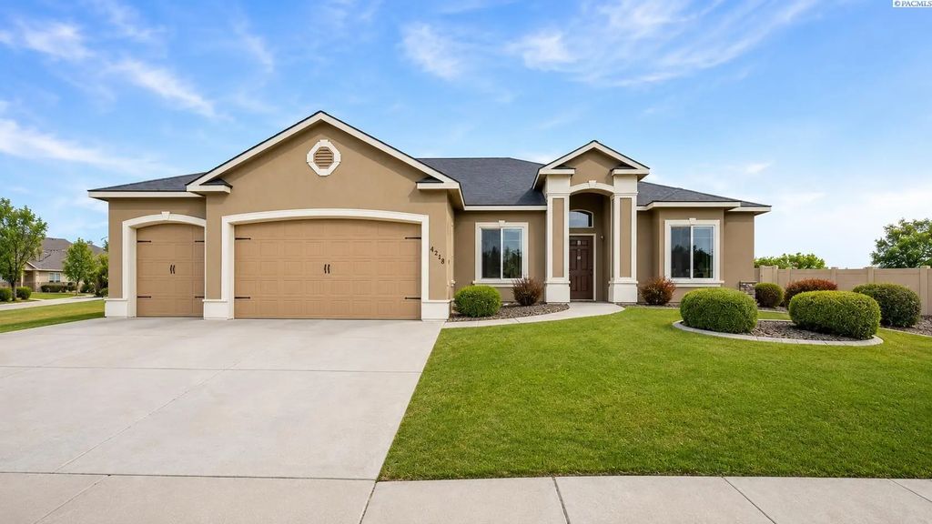4278 S Zillah St, Kennewick