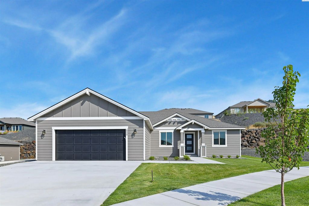 6520 W 29th Ct, Kennewick