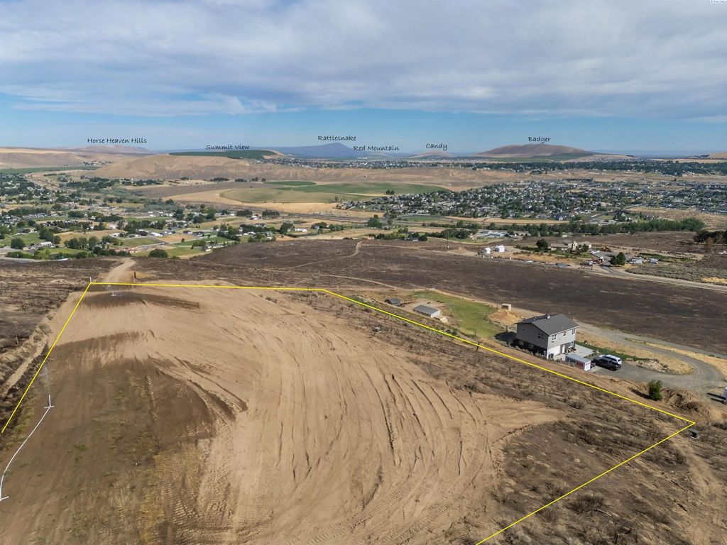 31825 Pico Dr, Kennewick