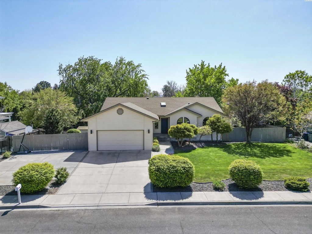 401 Shaw Street, Richland