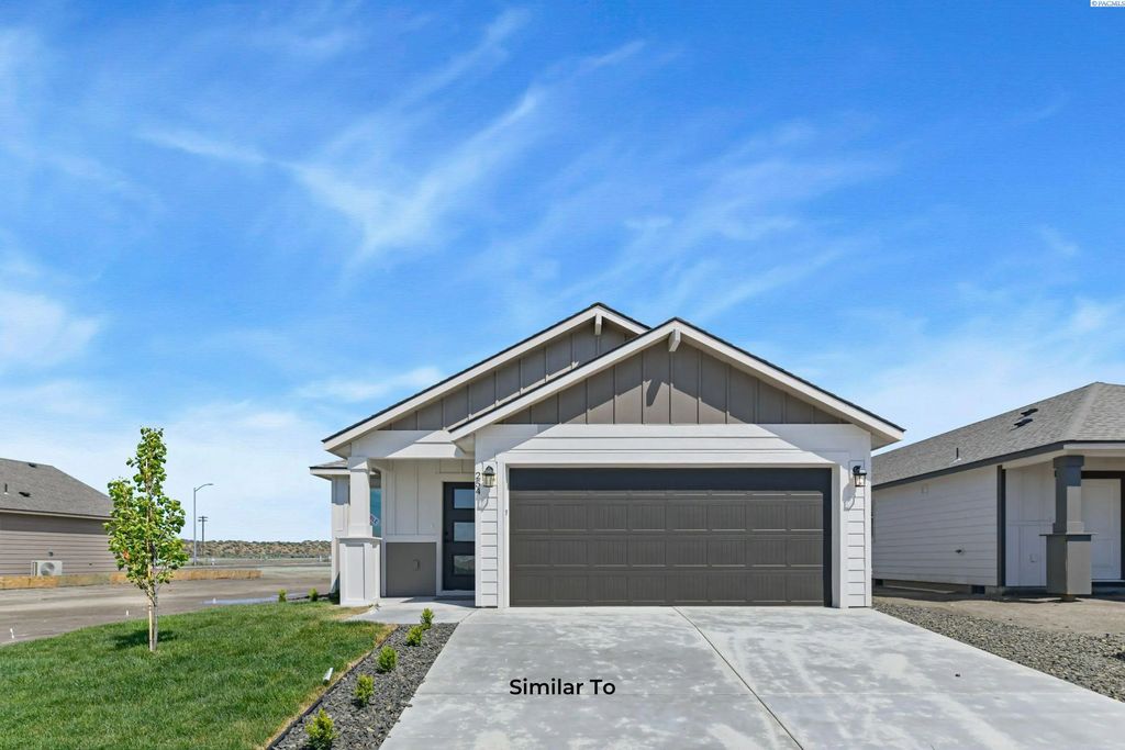 219 N Dewberry Pl, Kennewick