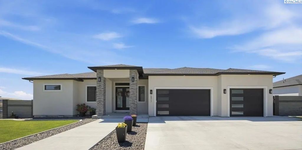 5917 W 28th, Kennewick