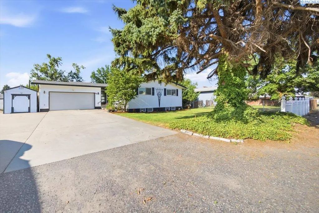 6518 W Yellowstone Ave, Kennewick