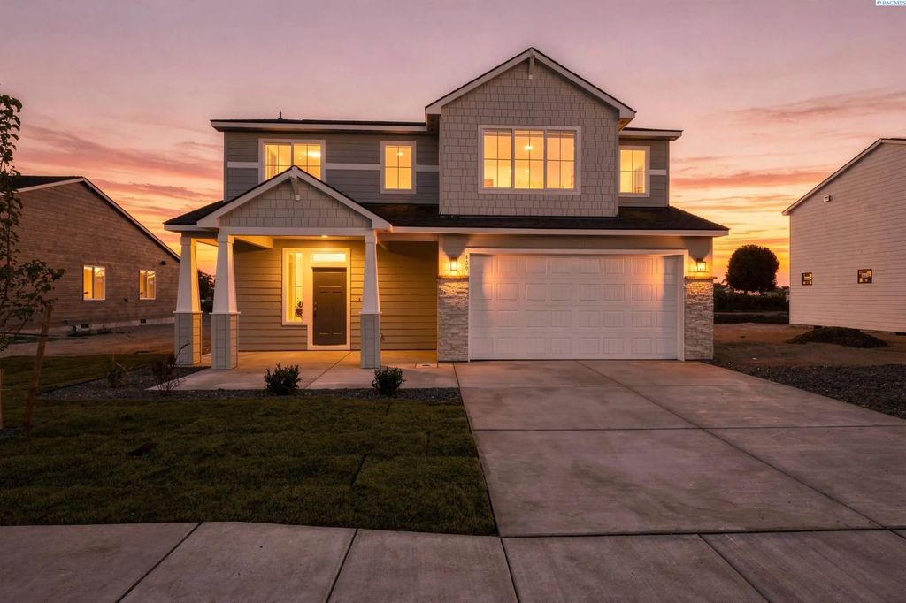 409 Sapphire Ave, Grandview